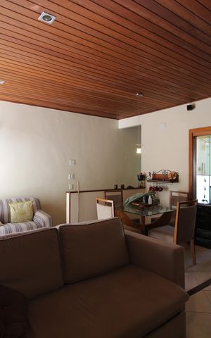 Casa à venda com 130m², 2 quartos e 1 vagaSala 1