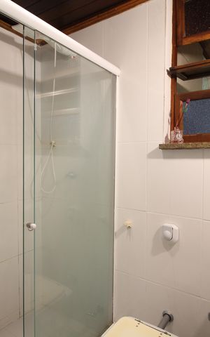 Casa à venda com 130m², 2 quartos e 1 vagaSuíte 2 Banheiro