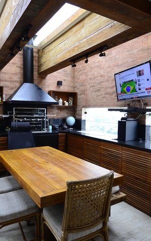 Apartamento à venda com 300m², 3 quartos e 4 vagasVaranda gourmet