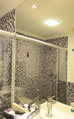 Apartamento à venda com 300m², 3 quartos e 4 vagasBanheiro da Suíte 2
