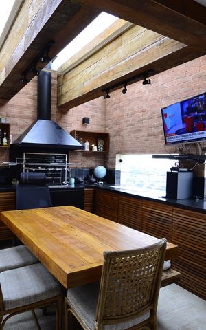 Apartamento à venda com 300m², 3 quartos e 4 vagasVaranda gourmet