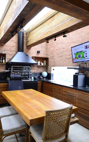 Apartamento à venda com 300m², 3 quartos e 4 vagasVaranda gourmet