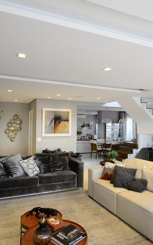Apartamento à venda com 300m², 3 quartos e 4 vagasSala