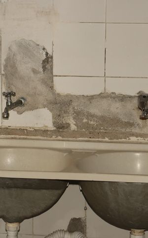 Casa à venda com 310m², 2 quartos e 2 vagasÁrea de serviço