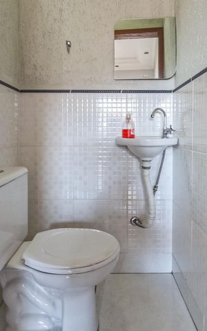 Casa à venda com 310m², 6 quartos e sem vagaBanheiro 3