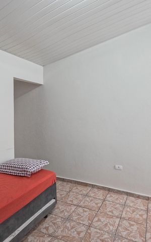 Casa à venda com 310m², 6 quartos e sem vagaQuarto 2