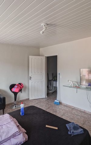 Casa à venda com 310m², 6 quartos e sem vagaQuarto 8