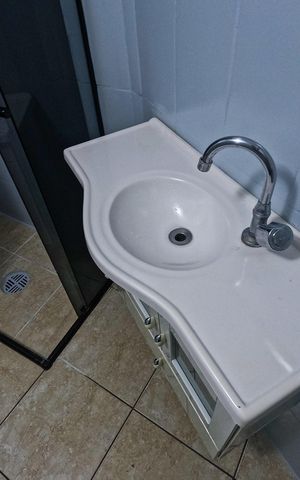 Casa à venda com 310m², 6 quartos e sem vagaBanheiro 1