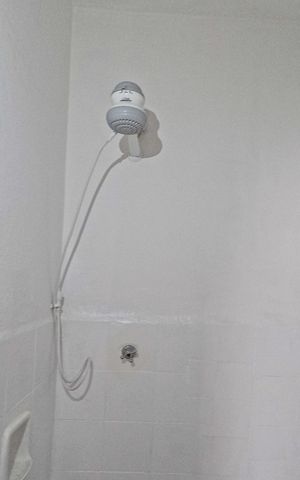 Casa à venda com 310m², 6 quartos e sem vagaBanheiro 4