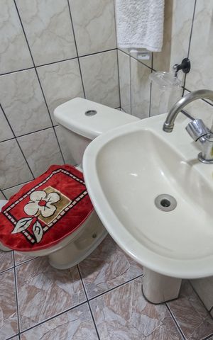 Casa à venda com 310m², 6 quartos e sem vagaBanheiro 6