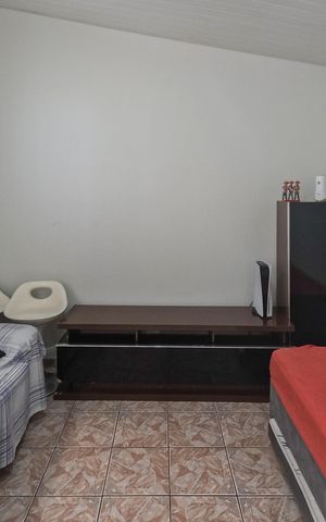 Casa à venda com 310m², 6 quartos e sem vagaQuarto 2
