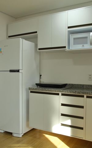 Studio à venda com 25m², 1 quarto e 1 vagaCozinha -armários