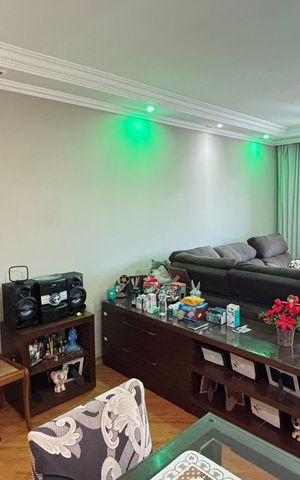 Apartamento à venda com 70m², 2 quartos e 1 vagaSala de Jantar