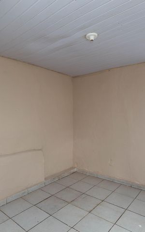 Casa para alugar com 60m², 3 quartos e sem vaga Casa para alugar com 60m², 3 quartos e sem vagaSala