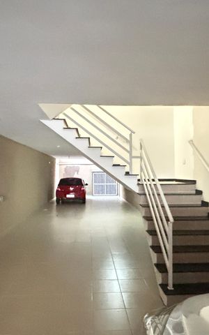Apartamento à venda com 110m², 2 quartos e 1 vaga Apartamento à venda com 110m², 2 quartos e 1 vagaGaragem