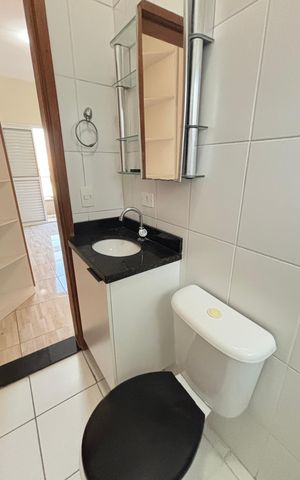 Apartamento à venda com 110m², 2 quartos e 1 vaga Apartamento à venda com 110m², 2 quartos e 1 vagaBanheiro da Suíte