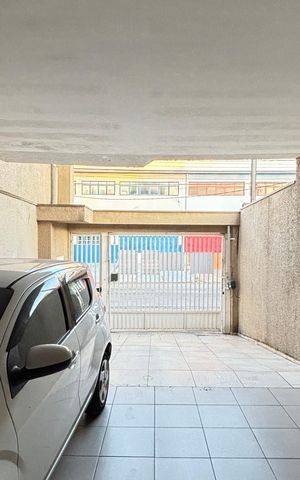 Apartamento à venda com 110m², 2 quartos e 1 vaga Apartamento à venda com 110m², 2 quartos e 1 vagaGaragem
