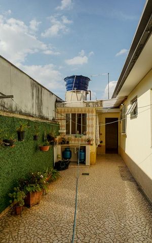 Casa à venda com 120m², 2 quartos e 1 vaga Casa à venda com 120m², 2 quartos e 1 vagaQuintal