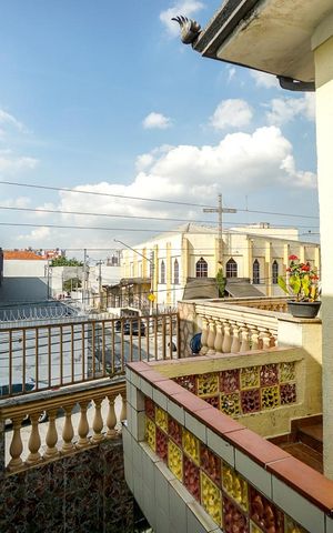 Casa à venda com 120m², 2 quartos e 1 vaga Casa à venda com 120m², 2 quartos e 1 vagaEntrada