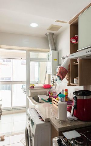 Apartamento à venda com 71m², 2 quartos e 1 vagaÁrea de Serviço