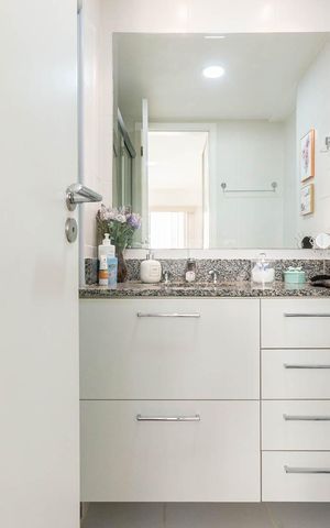 Apartamento à venda com 71m², 2 quartos e 1 vagaBanheiro Suíte