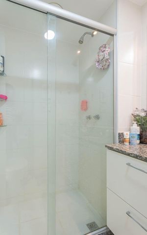 Apartamento à venda com 71m², 2 quartos e 1 vagaBanheiro Suíte