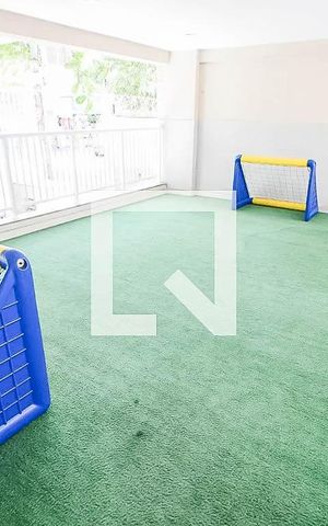 Apartamento à venda com 71m², 2 quartos e 1 vagaÁrea comum