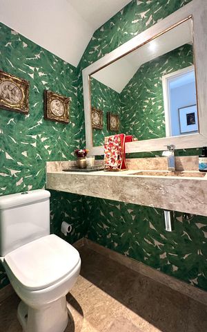 Apartamento à venda com 420m², 4 quartos e 6 vagas Apartamento à venda com 420m², 4 quartos e 6 vagasLavabo