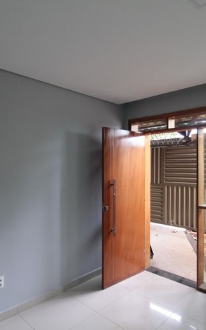 Casa à venda com 85m², 2 quartos e 1 vagaSala