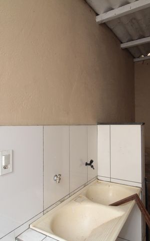 Casa à venda com 85m², 2 quartos e 1 vagaÁrea de Serviço