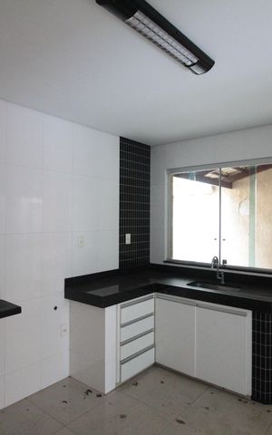 Casa à venda com 85m², 2 quartos e 1 vagaCozinha