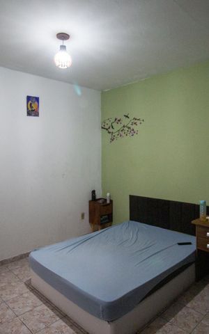 Casa à venda com 156m², 3 quartos e 5 vagas Casa à venda com 156m², 3 quartos e 5 vagasQuarto 2