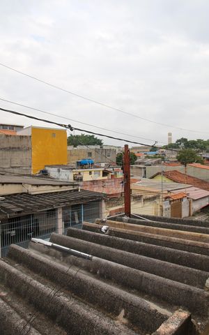 Casa à venda com 156m², 3 quartos e 5 vagas Casa à venda com 156m², 3 quartos e 5 vagasSacada/Quarto 3