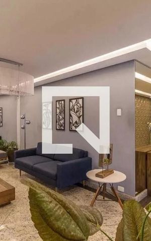 Apartamento à venda com 101m², 4 quartos e 2 vagas Apartamento à venda com 101m², 4 quartos e 2 vagasHall social