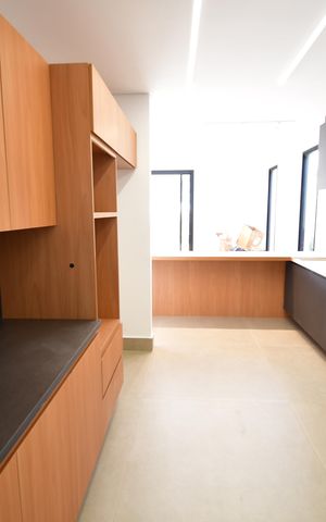 Casa de condomínio à venda com 230m², 3 quartos e 4 vagasCozinha