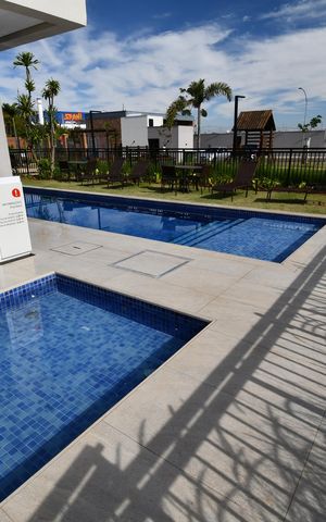 Casa de condomínio à venda com 230m², 3 quartos e 4 vagasÁrea comum - Piscina