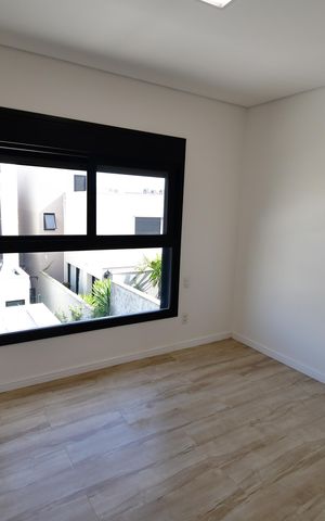 Casa de condomínio à venda com 230m², 3 quartos e 4 vagas Suíte 2