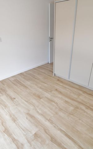 Casa de condomínio à venda com 230m², 3 quartos e 4 vagasSuíte 3