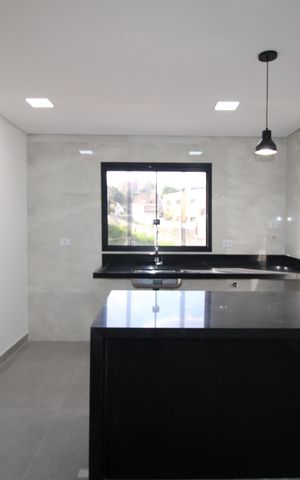Casa à venda com 185m², 3 quartos e 2 vagasCozinha