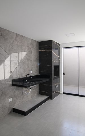 Casa à venda com 185m², 3 quartos e 2 vagasÁrea de Serviço