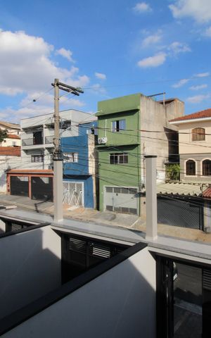 Casa à venda com 185m², 3 quartos e 2 vagasQuarto 3 - Varanda