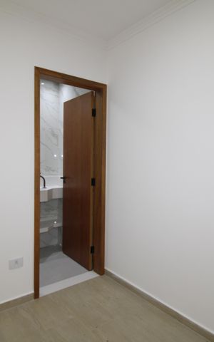 Casa à venda com 185m², 3 quartos e 2 vagasQuarto 2