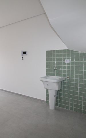Casa à venda com 185m², 3 quartos e 2 vagasÁrea de Serviço