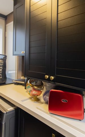 Apartamento à venda com 93m², 3 quartos e 2 vagas Apartamento à venda com 93m², 3 quartos e 2 vagasArea de Serviço