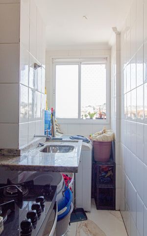 Apartamento à venda com 56m², 2 quartos e 1 vaga Apartamento à venda com 56m², 2 quartos e 1 vagaCozinha e Área de Serviço