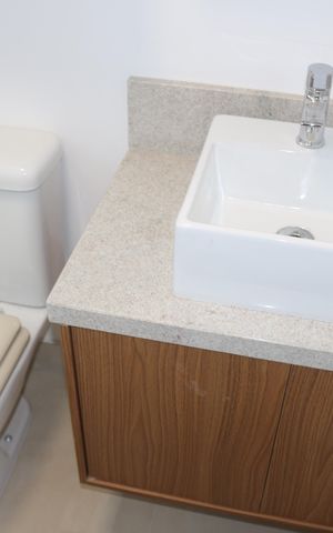 Apartamento à venda com 89m², 2 quartos e 2 vagasBanheiro da Suíte 2