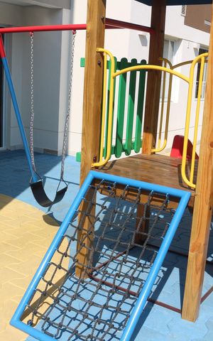 Apartamento à venda com 89m², 2 quartos e 2 vagasÁrea comum - Playground