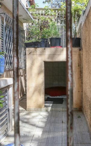 Casa à venda com 260m², 3 quartos e 3 vagas Casa à venda com 260m², 3 quartos e 3 vagasÁrea comum
