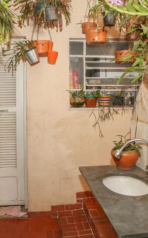 Casa à venda com 260m², 3 quartos e 3 vagas Casa à venda com 260m², 3 quartos e 3 vagasLavabo