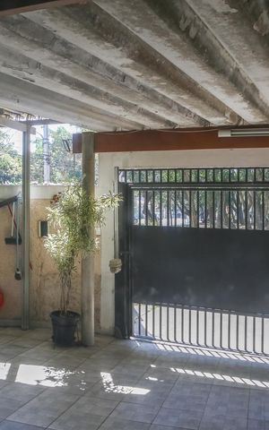 Casa à venda com 260m², 3 quartos e 3 vagas Casa à venda com 260m², 3 quartos e 3 vagasVista da Sala